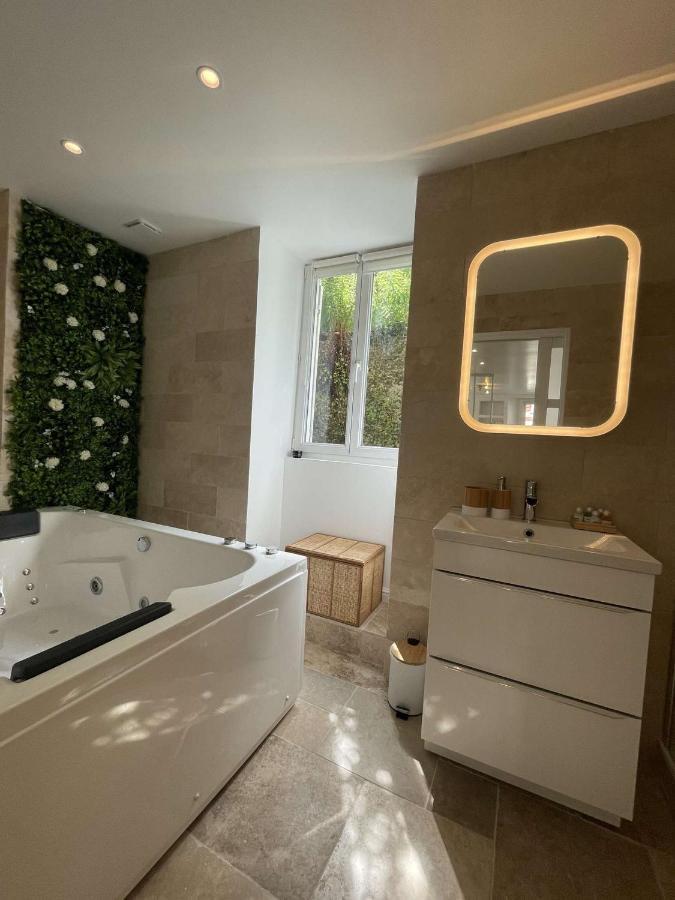 Apartment En Yvelines Dampierre (Yvelines)